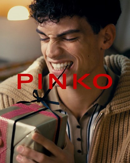 Le feste perfette non esistono. Ma quelle con i regali giusti sì: scopri la Gift Guide e inizia subito a impacchettare! | PINKO