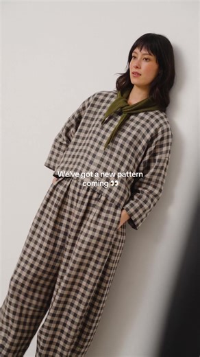 We’ve got a new pattern coming… 👀 Stone gingham is landing on Lily, Mabel and Daisy – yes, all of the classics. Join the waitlist before it drops 🔗#Later