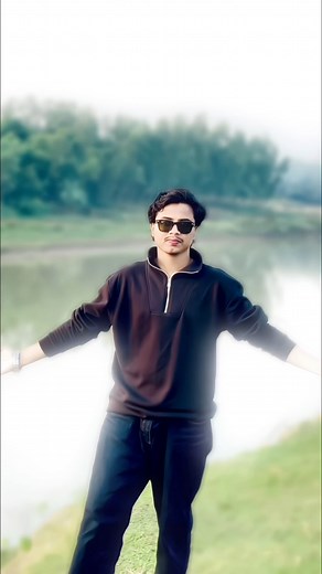 Arms wide open to whatever life brings. 🧘‍♂️🖤 #facebookreel #DeepFeelings #everyoneactive @highlight | S.I. Anik