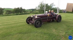 Enjoy the spectacular and spine-tingling sound of the legendary Alfa Romeo 8C 2300 "Monza"! The 8C Monza is one of the greatest icons of motorsport, a symbol of Alfa Romeo's dominance in the early 1930s. Designed by Vittorio Jano, its heart was a revolutionary 2.3-liter in-line 8-cylinder engine with a Roots supercharger, which delivered around 165 hp. The "Monza" nickname was earned thanks to the overwhelming victory achieved at the 1932 Italian Grand Prix by the short-wheelbase racing version 