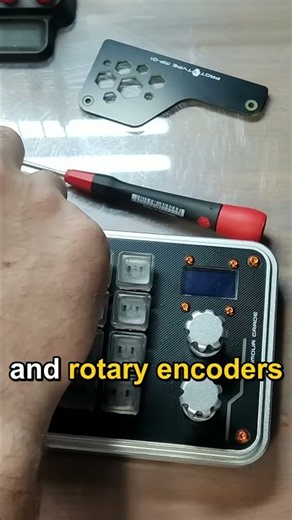 Building a custom mechanical keyboard with an OLED display