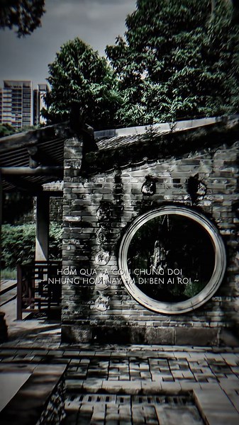 Hôm qua ta còn chung đôi nhưng hôm nay em đi bên ai rồi... #nhachaymoingay #capcutmaster #capcut #capcutpioneer #pioneertemplate