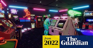 Arcade Paradise review – enjoy some 90s retro vibes in this tribute to classic games