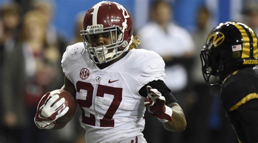 Derrick Henry Reflects on Choosing Alabama Over Georgia and Its Impact on His Career