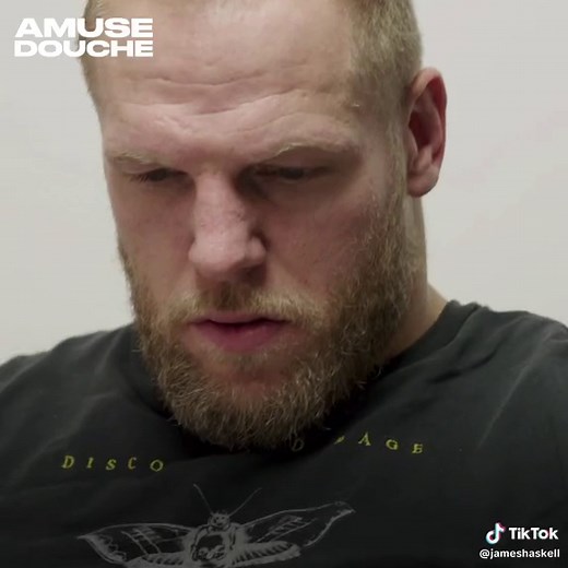 🚨My first ever stand up gig!! 🚨 My podcast Amuse Douche is set for another season where I go from my first 8min stand up to near on 30mins.😱😱😱 Season 2 is out this Wednesday!! Subscribe to not miss an episode. Use the link in my stories and profile to listen to season 1🔥🔥👏🏻👏🏻 #comedy #funny #standup