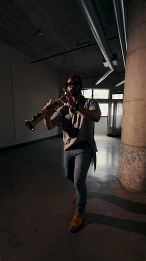 R. Kelly ‘Honey Love’ was begging for sax