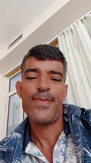 Casual Indoor Style with Tropical Patterns