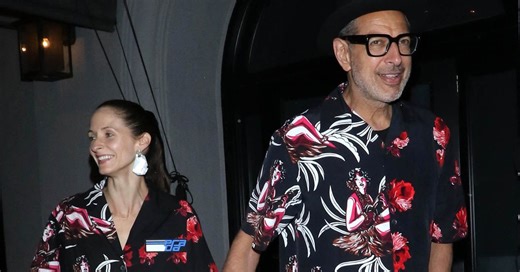 Love Stories: Jeff Goldblum was at the gym when he saw his future third wife, Emilie Livingston