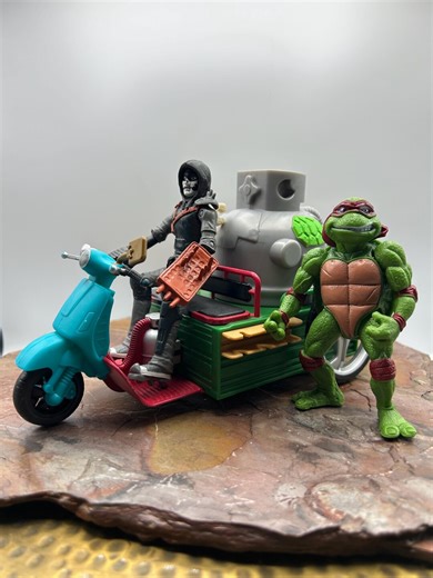 Teenage Mutant Ninja Turtles (TMNT) Pizza Thrower Bike   Vintage Raphael (1992) & Casey Jones Action Figures - Etsy