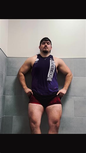 Defeated the flu/cold and I’m back at the gym to recharge 💪🔥 Nothing like moving the body and clearing the mind. Feeling grateful, feeling strong. Have a blessed Sunday, champs. 🙌 #gym #workout #fyp