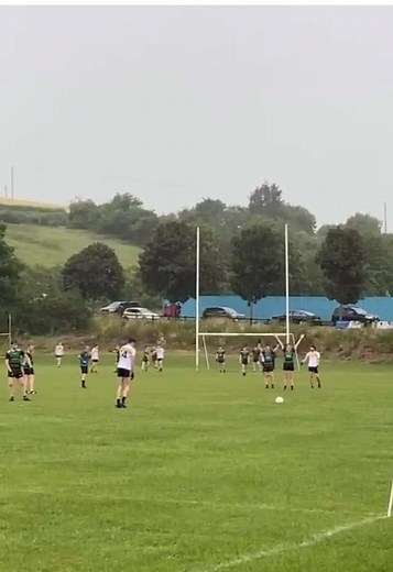 Mastering the Curl in Gaelic Football