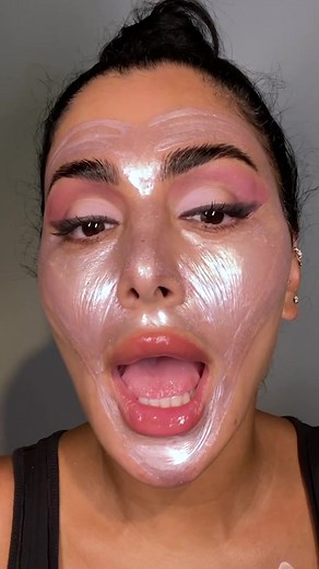Huda Beauty Face Sculpting Mask & Skincare Routine