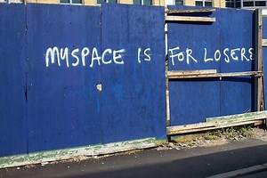 Ascenso y caída de Myspace: de cómo la falta de copias de seguridad se llevó la explosión cultural de una generación