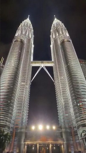 Malaysia’s pride 🇲🇾✨ KLCC Twin Towers at its best! #travel #trending #viral #youtubeshorts