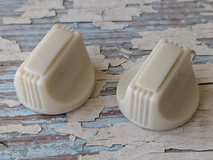 Vintage Art Deco Bakelite Radio Knobs - Set of 2 - 1930s Restoration - Etsy