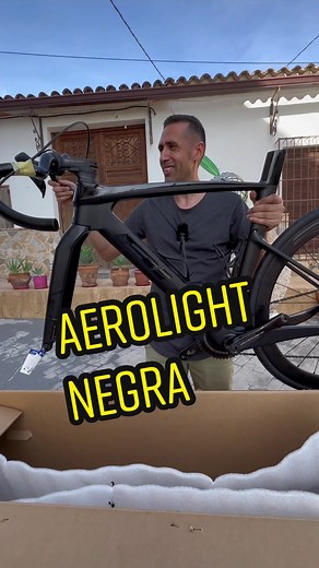 Nueva BH Bikes Aerolight en Negro Mate - Unboxing y Primeras Impresiones