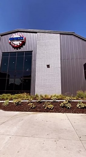 Take a tour at Genesis Health Clubs 👀😃 #genesishealthclubs #beginwithgenesis #luxurygyms #kcgyms #health #fitness #workout #gymtour #overlandpark