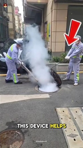 This is not some ordinary smoke! See its magic 🦟 😱
