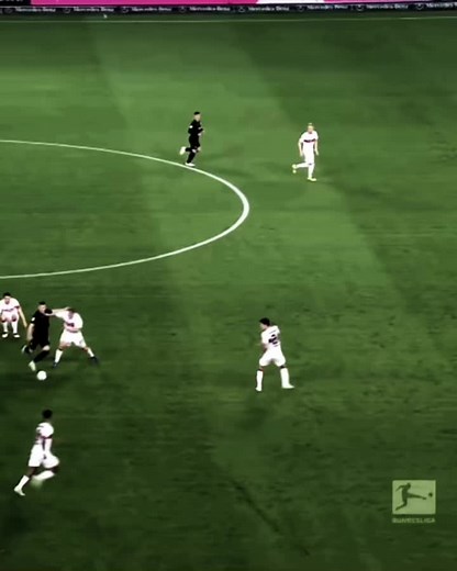 Pavard🇫🇷🃏 #football #theartofdefending #bayernmunchen #benjamin #pavard