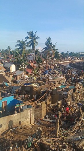 6.4K views · 36 reactions | Witness the before and after of Isla Verde following the heavy flood from the Mananga River near SRP Road in Talisay City, Cebu. This video show the devastating impact during and after the flash flood. #Tino #islaverde #ManangaRiver | MaiztEr | Facebook