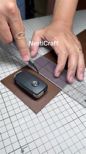 Handmade Leather Car Key Case for Volkswagen Bora