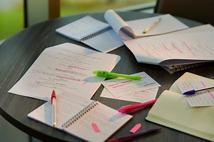 25 Contoh Kalimat Leksikal, Lengkap dengan Pengertiannya - Sonora.id