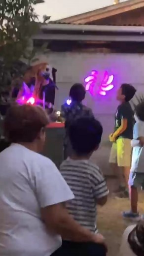 17K views · 124K reactions | Ohhh pero que bien lo pasamos el sabado en el cumpleaños de Santino!! Nos pidieron slipknot pal cierre 落落落落落 fue en Graneros... Si que recuerde, vamos a todos lados llevando rock and roll 落浪 Muchas gracias amigos por la hospitalidad 殺殺 Oh yeah Rock and Roll!! Este fin de semana fechas libres  #cumpleaños #party #rock #queen #anthrax #metallica #slipknot #bulliciopuppets #jackdistortion | Jack Distortion | Facebook