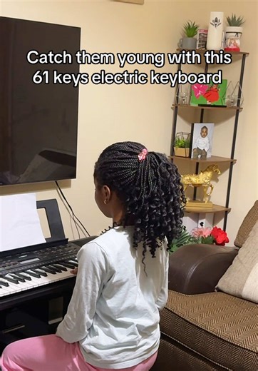 61 Keys Electronic Keyboard Digital Music Piano with Microphone & Stand - Ideal gift for kids #keyboard #piano #microphone #tiktokmademebuyit #tiktokfinds