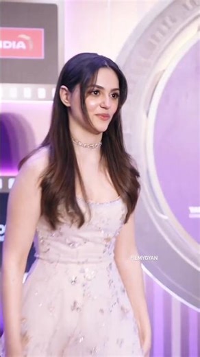 Aryan Khan With a Beautiful Girl ❤️|4K Stage Show Moments ✨ Crowd Interaction & Fan Love#fdccompany