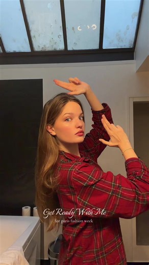 i had to learn how to properly do make up in one week because this flash photography at events is unforgiving hahhaha and i am sleeeeeep deprived hah