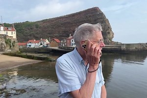 How to avoid ridiculous phone roaming bills on your summer holiday