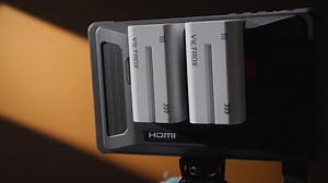 ✨OLED Monitor Showcase! Capturing Every Color Detail! 🎥 No words needed, let the visuals speak! 🔹 Pure Aesthetics: Ultimate design, exquisite craftsmanship 🔹 Detail-Oriented: Capturing every subtle aspect 🔹 Portable and Lightweight: Flexible for various shooting scenarios 🖥️ #desview OL7 Monitor 🎬 @喆喆喆文 Learn more: 🔗https://www.desview.com/productinfo/1373019.html Don't forget to like, comment, and share with your photography friends! 📸 #Desview #OLEDMonitor #MonitorShowcase #ColorAccura