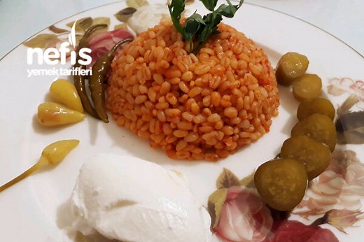 Salçalı Bulgur Pilavı (videolu)