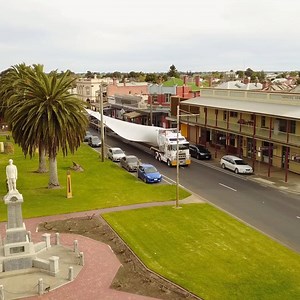 It ain’t easy going green! 💚 We're helping big trucks transport wind farm parts for a greener future. They'll be travelling through south west Victoria, so if you catch them on your journey, drive with care and don’t attempt to overtake these big boys. | Transport Victoria