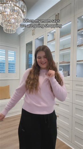 J Jordan | I love shopping days 🤭🛍️ #jkrewfam #jkrew #reels #relatable #trendingreels #relatablereels #funny #kendricklamar #shopping | Instagram