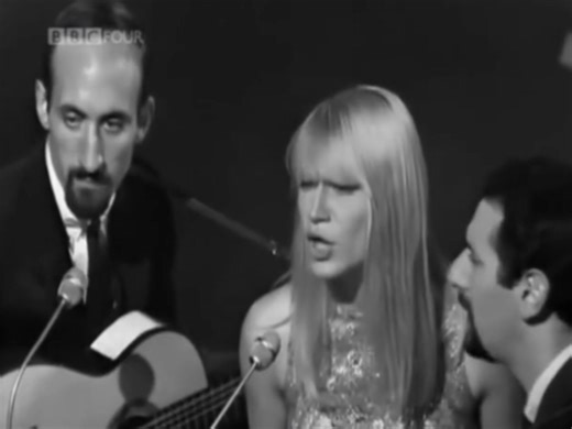 Peter, Paul & Mary 1963 - Blowing In The Wind ... 🎵 Listen full this song: https://goldenoldiessongs.topgreatsong.com/peter-paul-mary-blowing-in-the-wind?utm_source=facebook&utm_medium=reel&utm_campaign=goldenoldiessongs | Golden Oldies Songs
