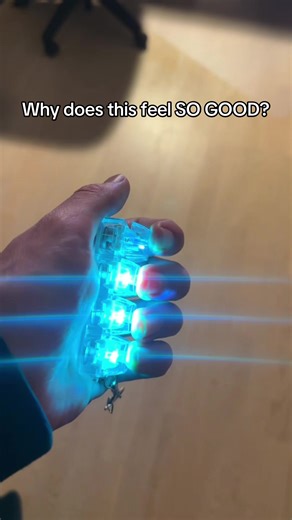 50% OFF IN BIO 🎁 #fyp #fidget #keychain #keyboard #asmr