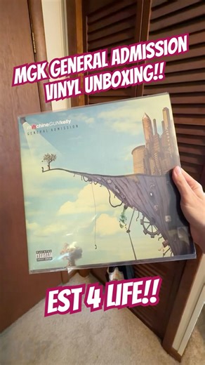 #mgk General Admission #vinyl #unboxing!! #machinegunkelly #physicalmedia #vinylcollection #jvg17