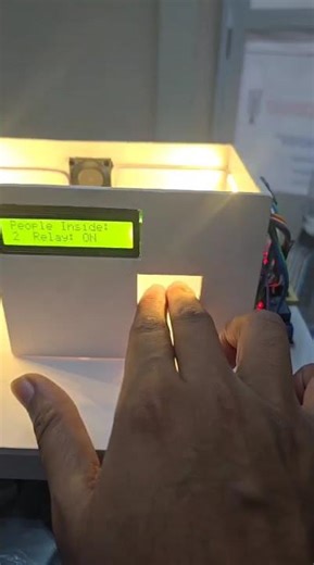 AUTO COUNTING PERSON & SMART LIGHT CONTROL SYSTEM #SmartLightControl #ArduinoProject