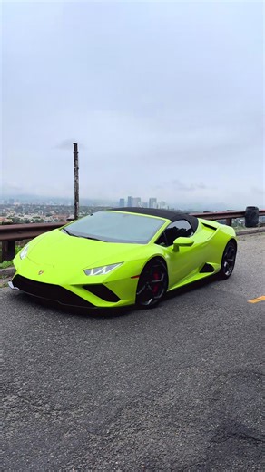 Lamborghini Huracan Evo Spyder back in stock and ready to go! . . . . . #lambo #lamborghini #carrental #losangeles #beverlyhills