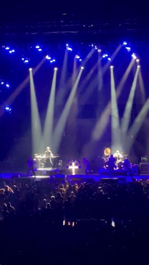 Ministry - Supernaut (live at bridgestone arena Nashville) #ministry