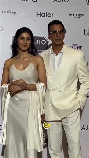 Simar Bhatia का movie डेब्यु #shorts #Film21 #AgastyaNanda #SimarBhatia #AkshayKumar #BollywoodNews