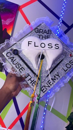 Check out this cap I created for Dental Grad @Chelditah dor her special day! 🎉🎓 #fyp #grad #graduate #graduation #graduationcap #graduationcapideas #tooth #dentalstudent #dentalschool