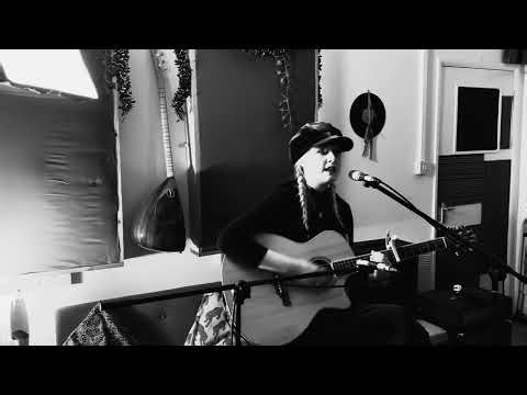Kitty-May CHRISTMAS (baby please come home)