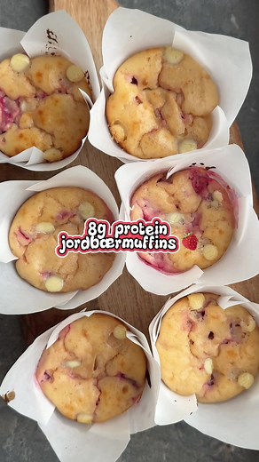 Sunnere jordbærmuffins med proteinrikt innhold