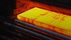 33 reactions | What makes #fossilfreesteel fossil-free? When hydrogen is introduced into the process, water vapor is emitted instead of CO2, resulting in fossil-free steel that generates zero carbon emissions during its production. Read more: https://bit.ly/3OWLFBG #VolvoCE #BuildingTomorrow | Volvo Construction Equipment | Facebook