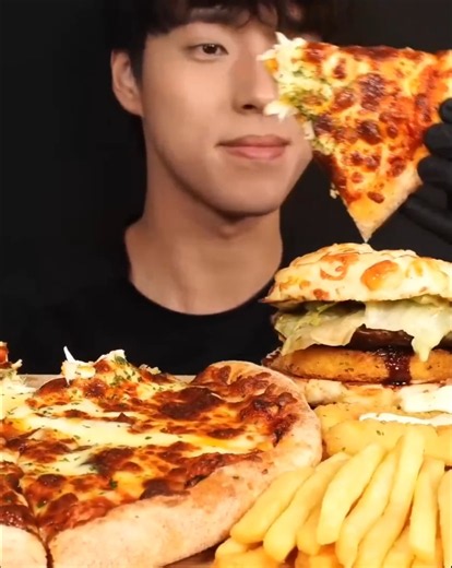 🍕PIZZA PARTY MUKBANG ! Pepperoni Pizza, Corn Cheese Pizza,Burger,Fried Chicken,Fries & Onion Rings!