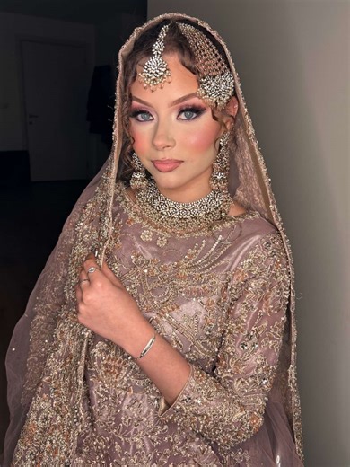 Desi Bridal makeup tutorial on this STUNNING 🥹😍💜💕 We both agreed we were SICK of brown/ neutral eyeshadows, let me know how it turned out x #makeup #bridalmakeup #bridalmakeupartist #birminghamuk #pakistanibride