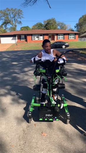 Ever wondered what the Trexo looks like from every angle? 360° view of the Trexo - showing all sides of how our device supports young users as they move and explore. Follow us @trexorobotics and learn more about how Trexo can support a child's mobility journey.🐾 | Trexo Robotics