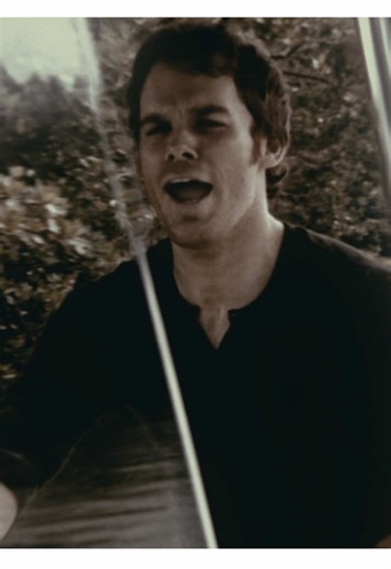 Expert Techniques for Clean Blood Splatter Effects